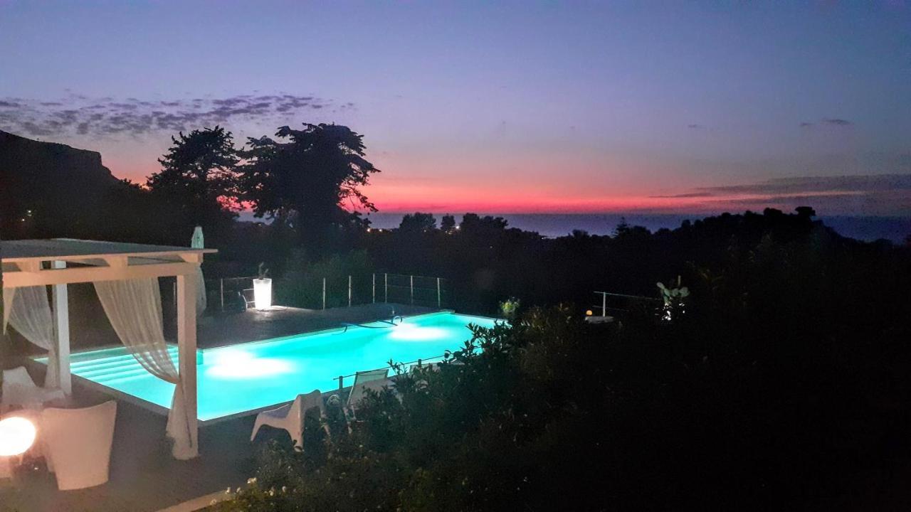 Villa Maria Una Finestra Sul Mare Valderice Exterior foto