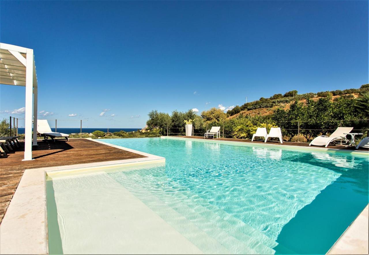 Villa Maria Una Finestra Sul Mare Valderice Exterior foto