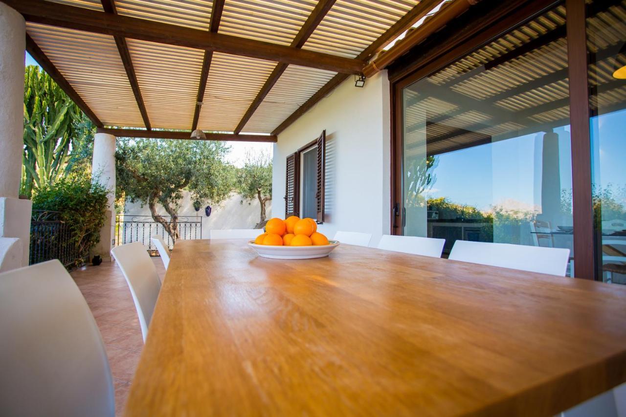 Villa Maria Una Finestra Sul Mare Valderice Exterior foto